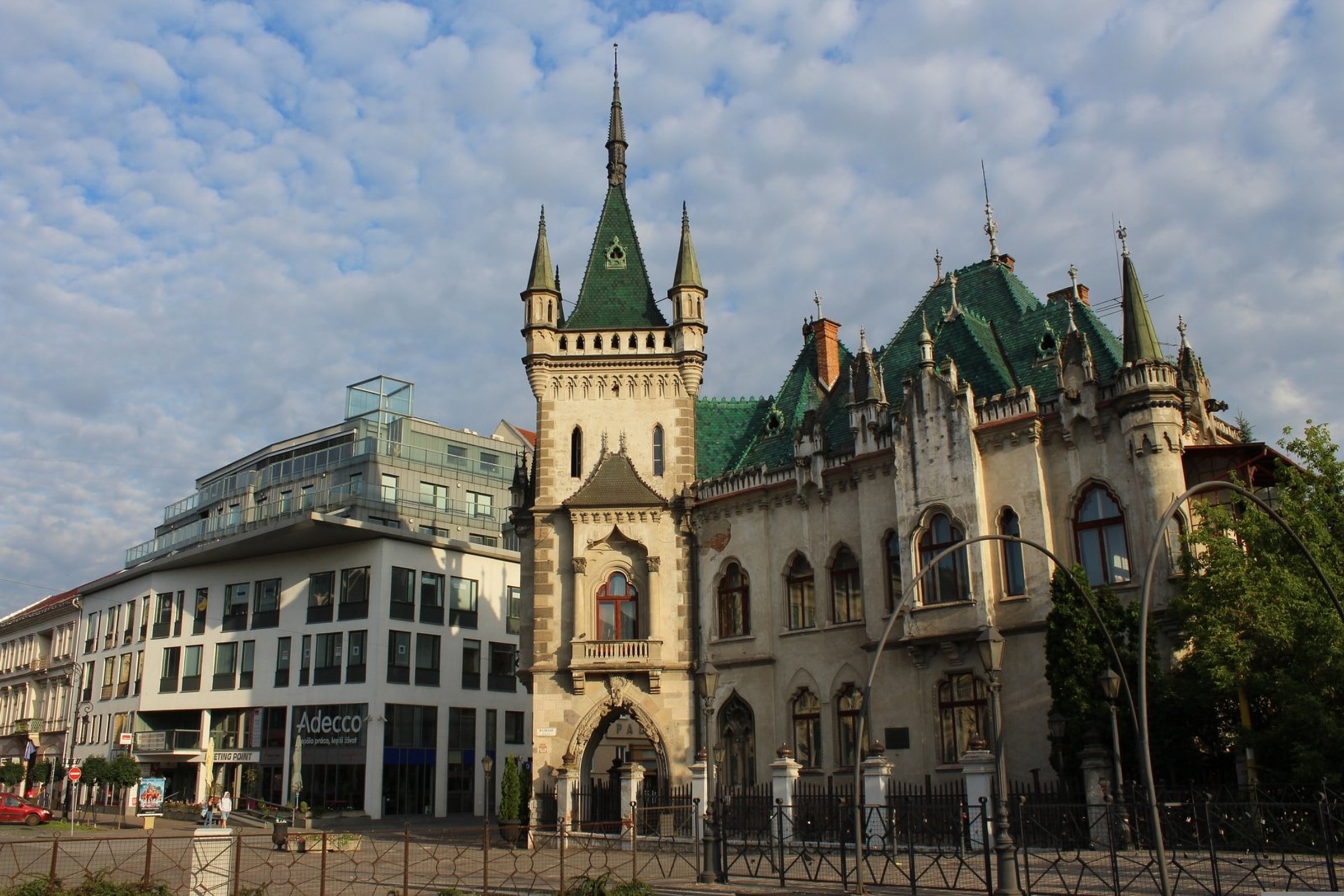 Crowns & Castles of Slovakia